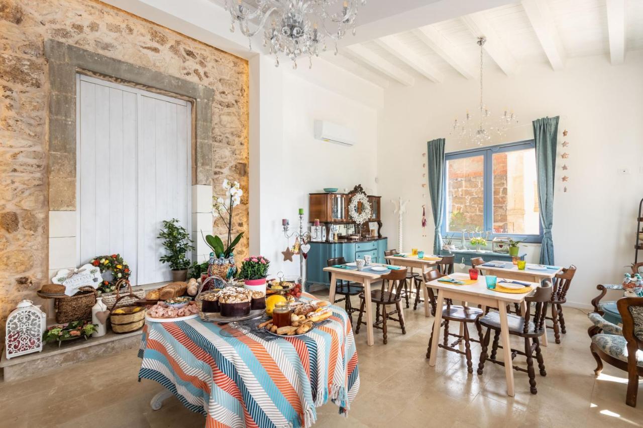 Michael Garden Bed & Breakfast Noto Ngoại thất bức ảnh